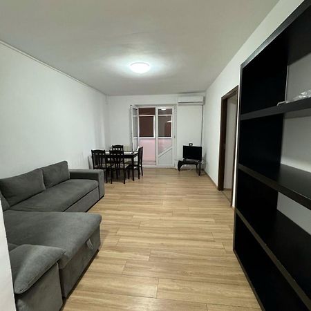 Apartament 3 Camere Ultracentral Giurgiu エクステリア 写真